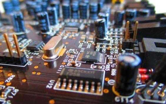 ?ADI可編程電壓和電流驅動器